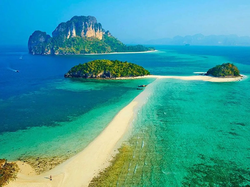 Koh-Tup-and-Koh-Mor-krabi-thailand-must-visit-destination-in-thailand-phuket-sail-tours